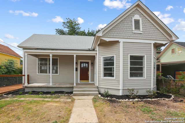 926 Nolan St, San Antonio, TX 78202