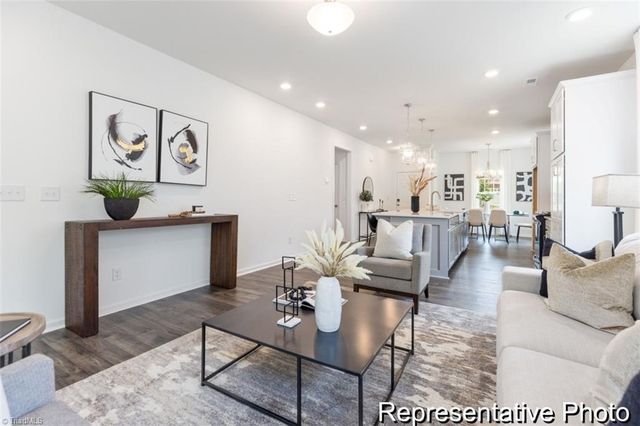 2773 Wood Valley Road 30, Winston-salem, NC 27106