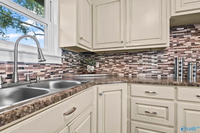 196 Joe Quick Road, Hazel Green, AL 35750