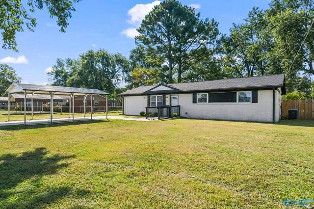 196 Joe Quick Road, Hazel Green, AL 35750