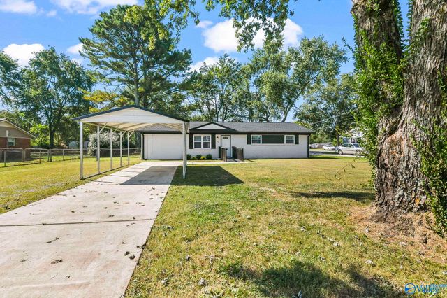 196 Joe Quick Road, Hazel Green, AL 35750
