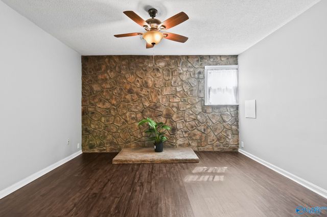 196 Joe Quick Road, Hazel Green, AL 35750