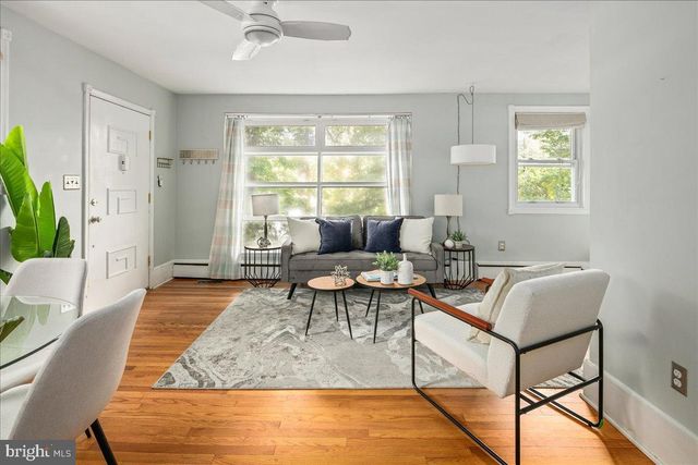 6381 LAKEWOOD DR, Falls Church, VA 22041