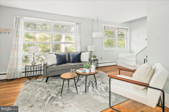 6381 LAKEWOOD DR, Falls Church, VA 22041