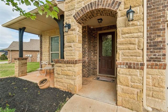 6113 NW 160th Terrace, Edmond, OK 73013