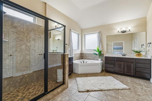 6113 NW 160th Terrace, Edmond, OK 73013