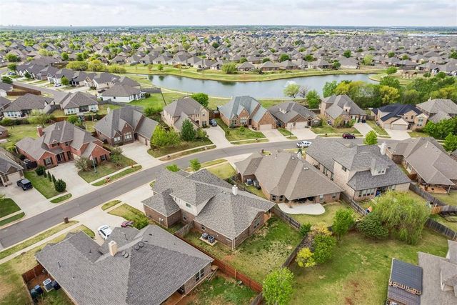 6113 NW 160th Terrace, Edmond, OK 73013