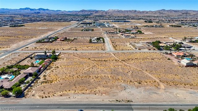 Pebble Road, Las Vegas, NV 89124