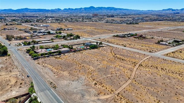 Pebble Road, Las Vegas, NV 89124