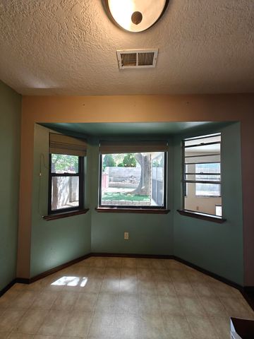 9216 Hilton Place NE, Albuquerque, NM 87111