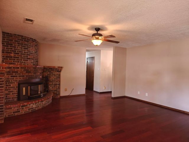 9216 Hilton Place NE, Albuquerque, NM 87111