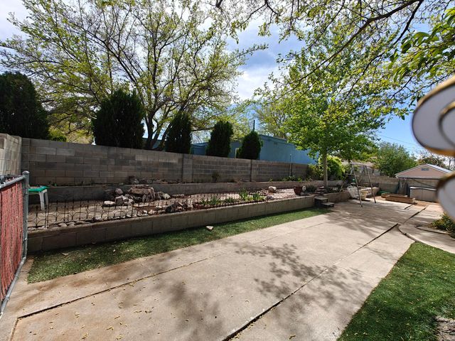 9216 Hilton Place NE, Albuquerque, NM 87111