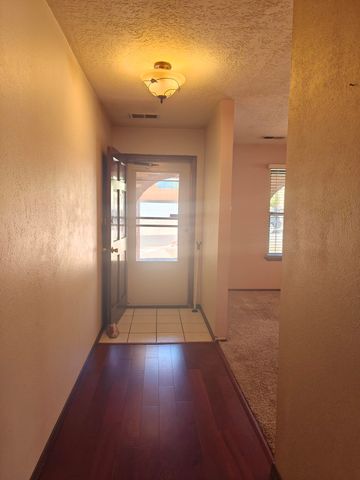 9216 Hilton Place NE, Albuquerque, NM 87111
