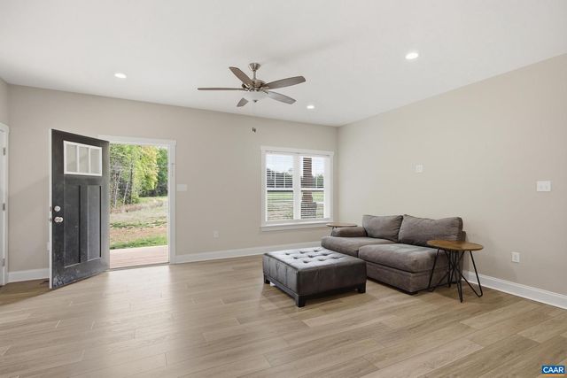 2915 CREWSVILLE RD, Bumpass, VA 23024