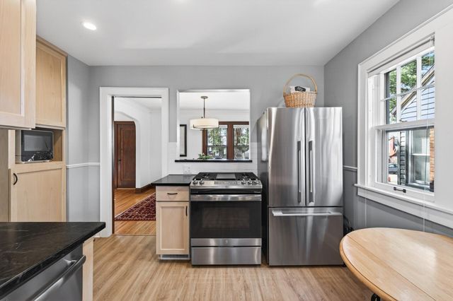 1861 Rome Avenue, Saint Paul, MN 55116