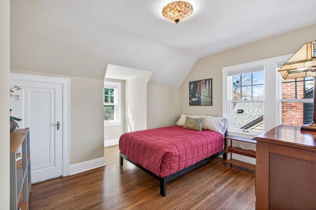 1861 Rome Avenue, Saint Paul, MN 55116