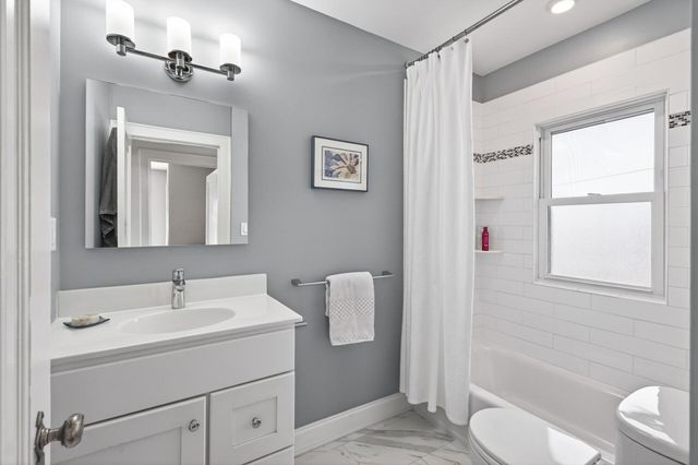 1861 Rome Avenue, Saint Paul, MN 55116