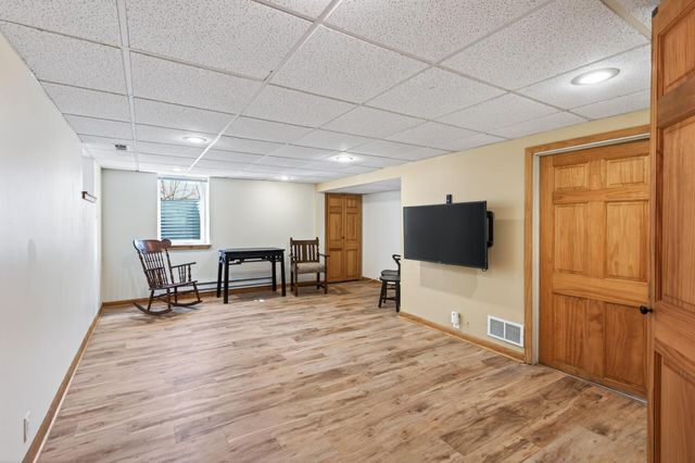 1861 Rome Avenue, Saint Paul, MN 55116