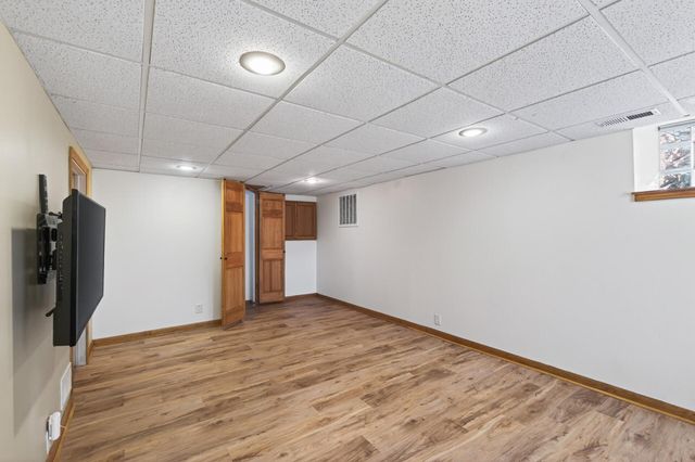 1861 Rome Avenue, Saint Paul, MN 55116