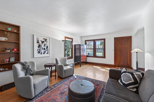 1861 Rome Avenue, Saint Paul, MN 55116