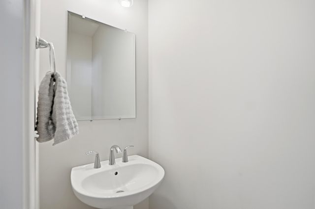 390 University Drive, Walton, KY 41094