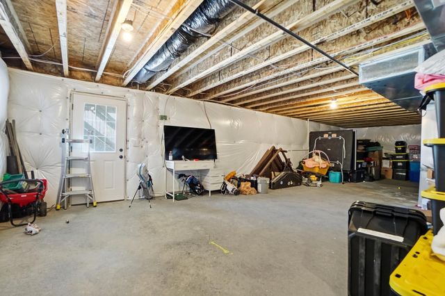 390 University Drive, Walton, KY 41094