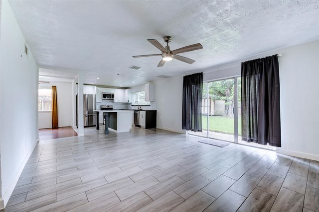 8519 Church Light Lane, Houston, TX 77064
