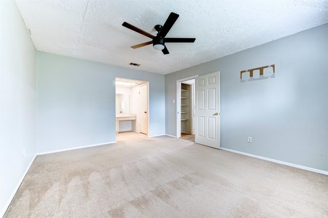 8519 Church Light Lane, Houston, TX 77064