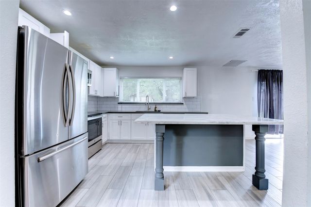 8519 Church Light Lane, Houston, TX 77064
