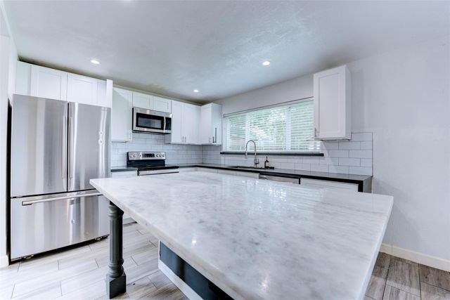 8519 Church Light Lane, Houston, TX 77064