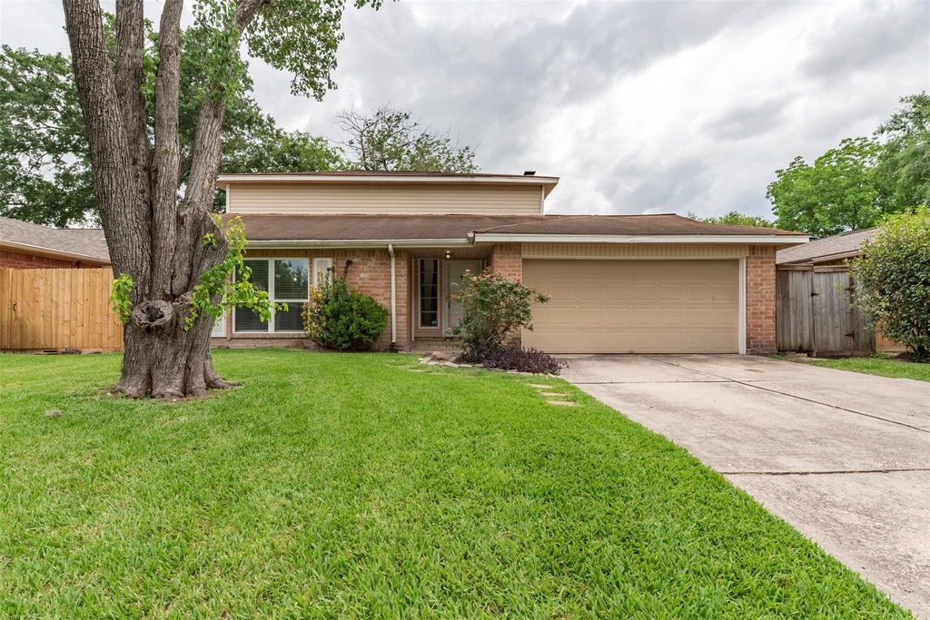 8519 Church Light Lane, Houston, TX 77064