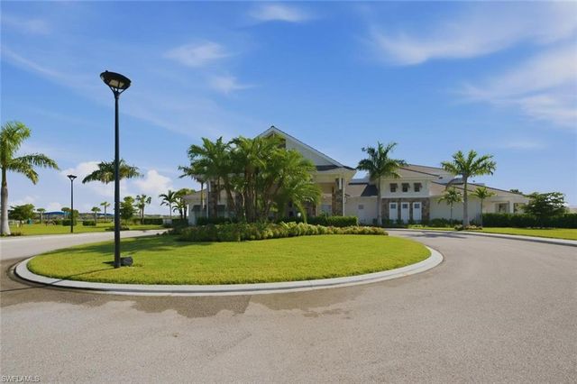 15116 Blue Bay CIR, Fort Myers, FL 33913