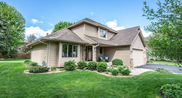868 Basswood Lane, Eagan, MN 55123