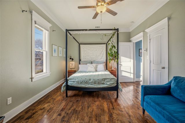 818 W Richmond Avenue, Fort Worth, TX 76110