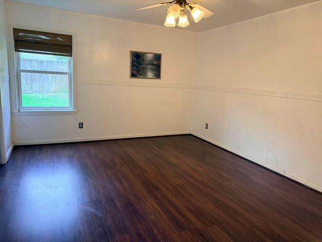 5026 Indigo Street, Houston, TX 77096