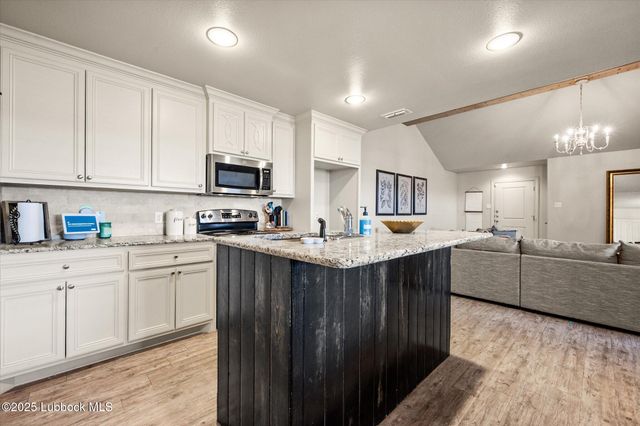 3824 133rd Street, Lubbock, TX 79423