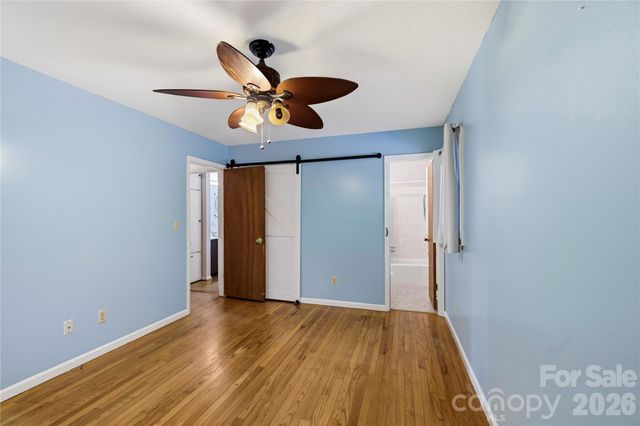 421 Comet Drive, Hendersonville, NC 28791