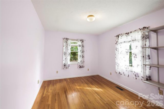 421 Comet Drive, Hendersonville, NC 28791