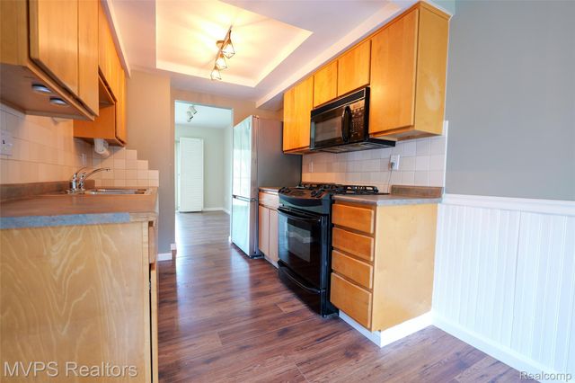 804 S Oak Brook Ridge Drive 149, Rochester Hills, MI 48307