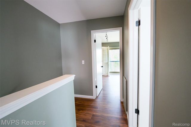 804 S Oak Brook Ridge Drive 149, Rochester Hills, MI 48307