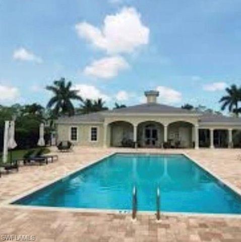 1405 Mariposa CIR 102, Naples, FL 34105