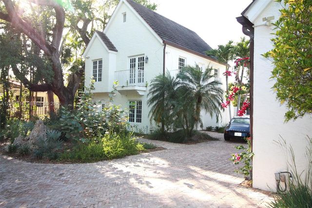 6750 Granada Blvd, Coral Gables, FL 33146