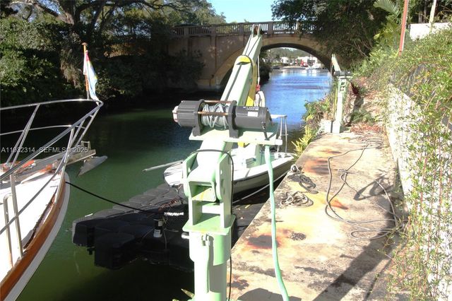 6750 Granada Blvd, Coral Gables, FL 33146