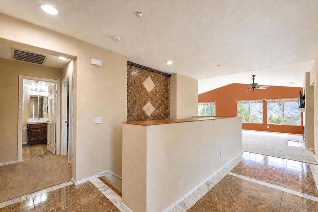 10457 Lake Breeze Dr, Spring Valley, CA 91977