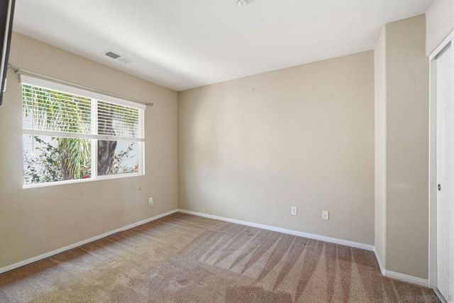 10457 Lake Breeze Dr, Spring Valley, CA 91977