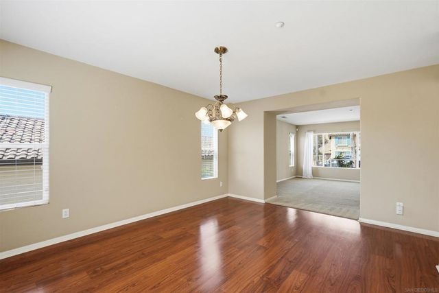 10457 Lake Breeze Dr, Spring Valley, CA 91977