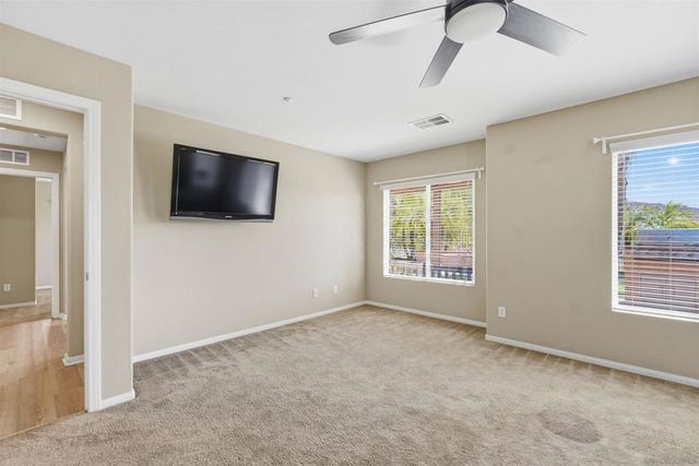 10457 Lake Breeze Dr, Spring Valley, CA 91977