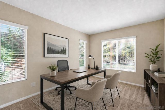 10457 Lake Breeze Dr, Spring Valley, CA 91977