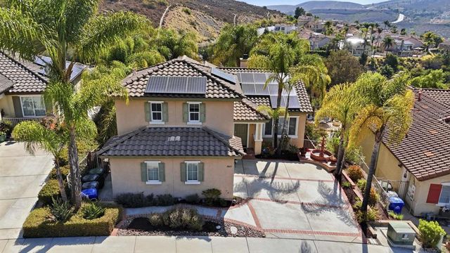 10457 Lake Breeze Dr, Spring Valley, CA 91977