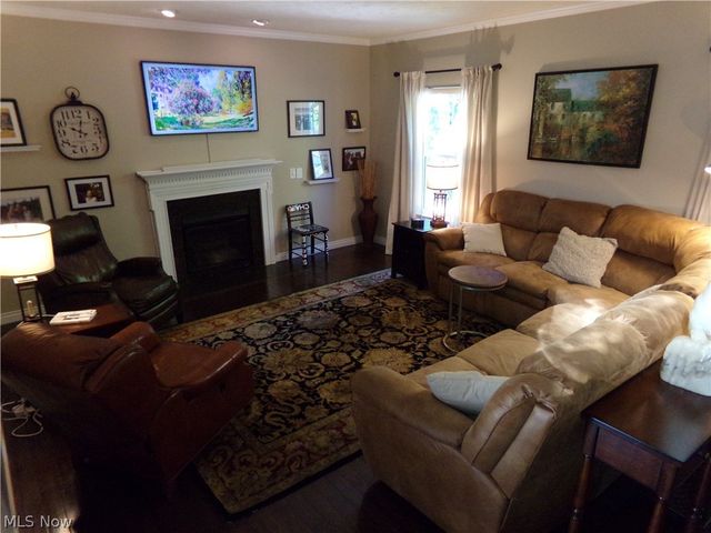 7325 Galena Avenue NW, Canal Fulton, OH 44614